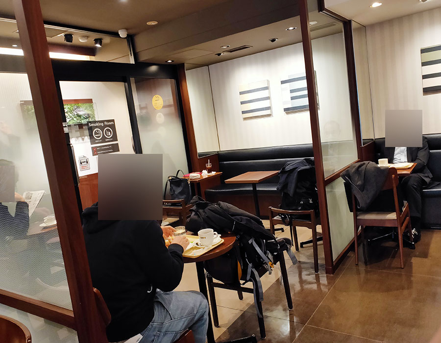 「ドトールコーヒーショップ 市ヶ谷駅前店」で「ミラノサンドC(420円)」